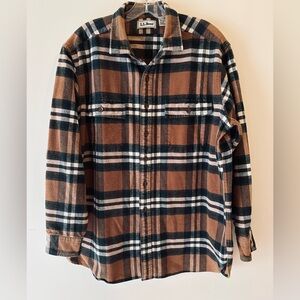 Vintage LL Bean Scottish Tartan
Men's Large Cotton Flannel
Button Down Shirt
